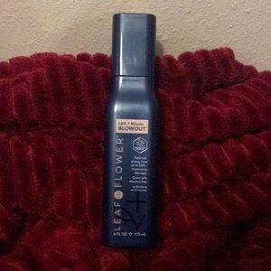 Leaf & Flower 7 min blowout spray